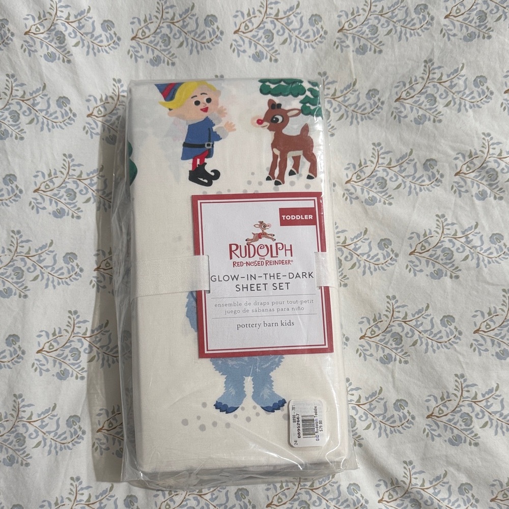Pottery Barn Kids Festive Glow Sheet Set